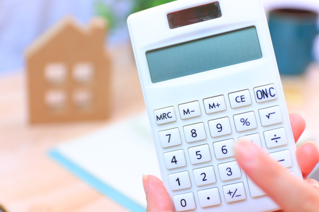 メリット①　費用を抑えられる